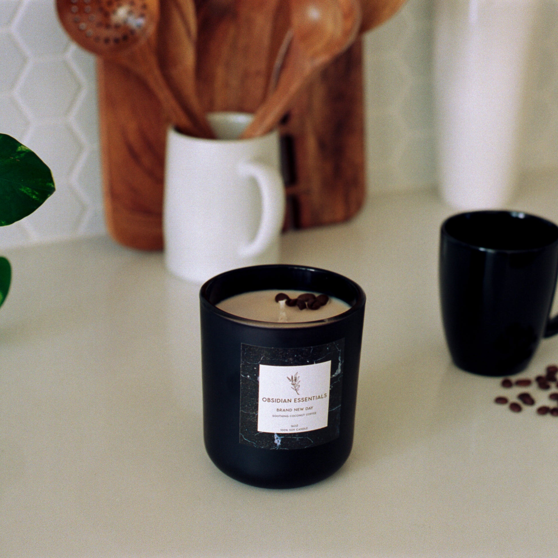 Unlocking Happiness: The Mood-Boosting Power of Candle Scents – Nomad Noé